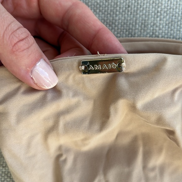 Amaio swimsuit, size XS - Picture 3 of 4